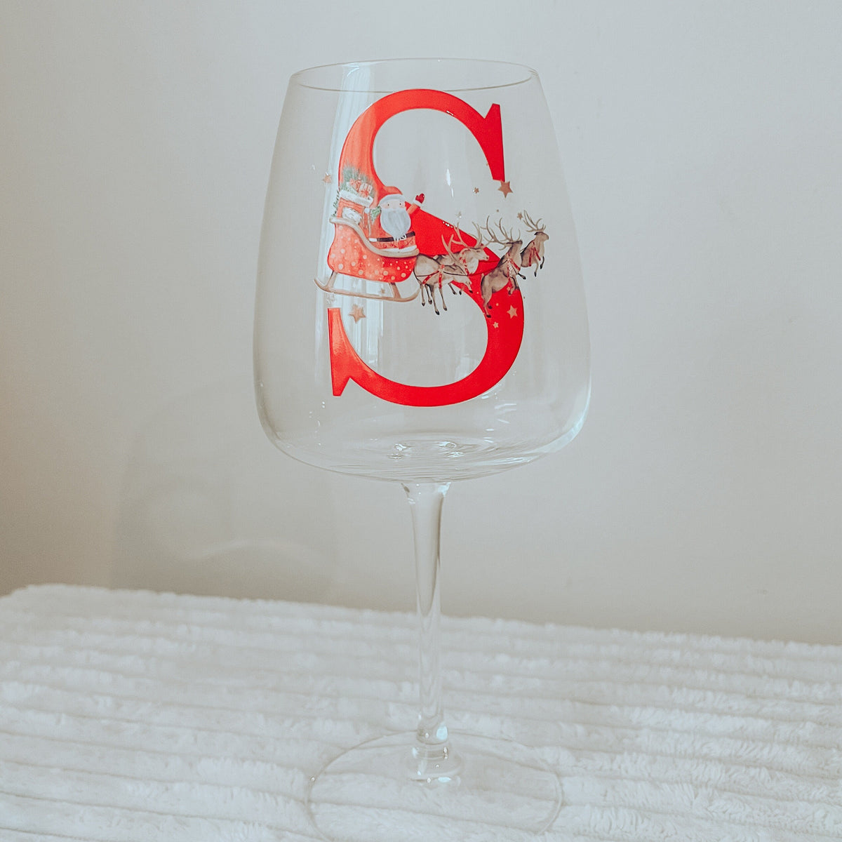 Santa Sleigh Wine Glass